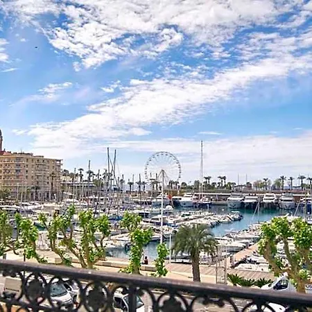 Du Vieux Port Saint-Raphaël