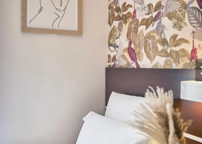 Hotel Du Vieux Port 3*